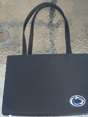 College Bag.            Black Tote Bag with Penn State Logo